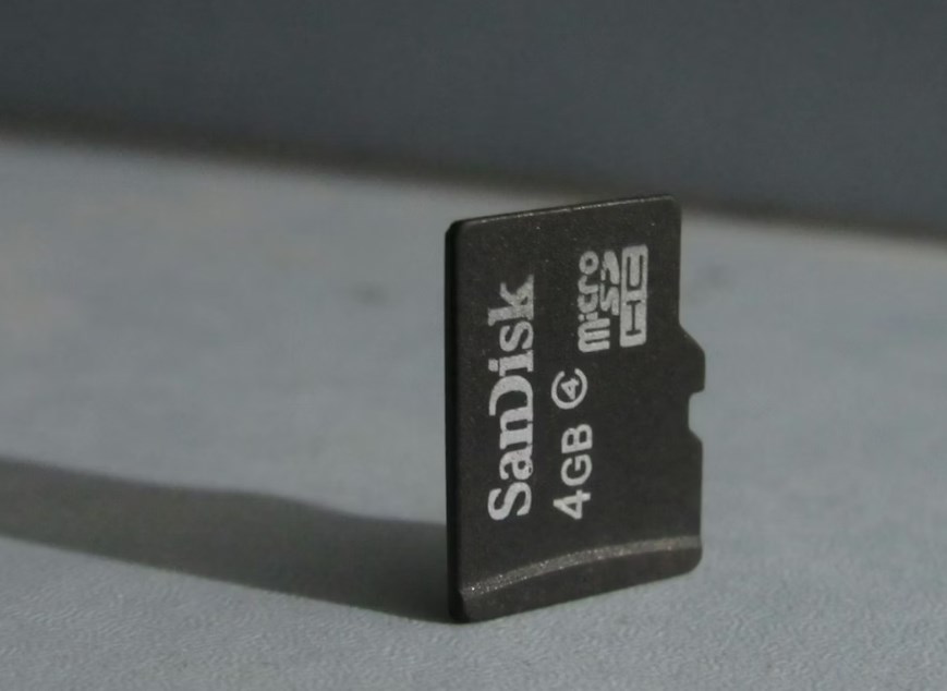 Nejvýnosnější sázka trhu pokračuje, ale varování přibývá