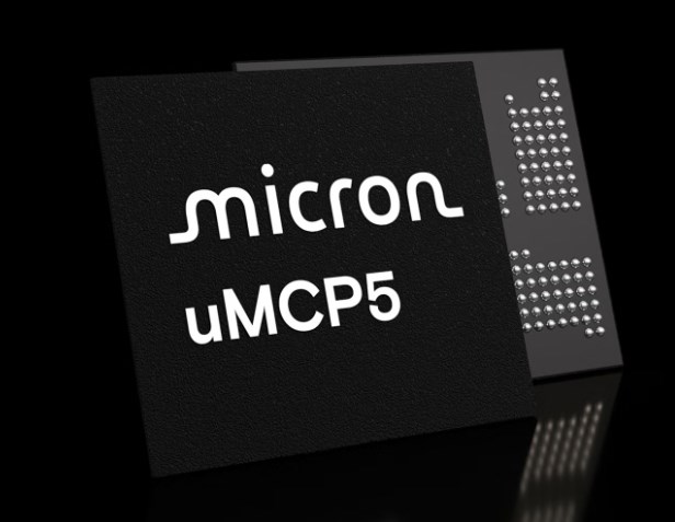 Týdenní výhled: Chaos kolem Íránu, rezignace britského premiéra a Micron v centru pozornosti