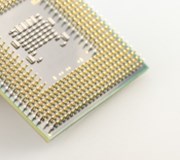 Analytik k výsledkům AMD: Procesory si berou tržní podíl od Intelu
