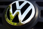 Šéf závodní rady VW je vyšetřován kvůli nadměrným platům