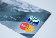 Analytik k výsledkům Mastercard: Mezinárodní platby budou motorem růstu i během 2023