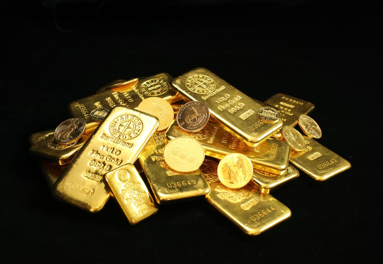 Nečekané změny v mezinárodním rezervním systému – vliv zlata a nástup netradičních měn