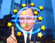 Italský premiér Mario Draghi po vládních sporech podal demisi