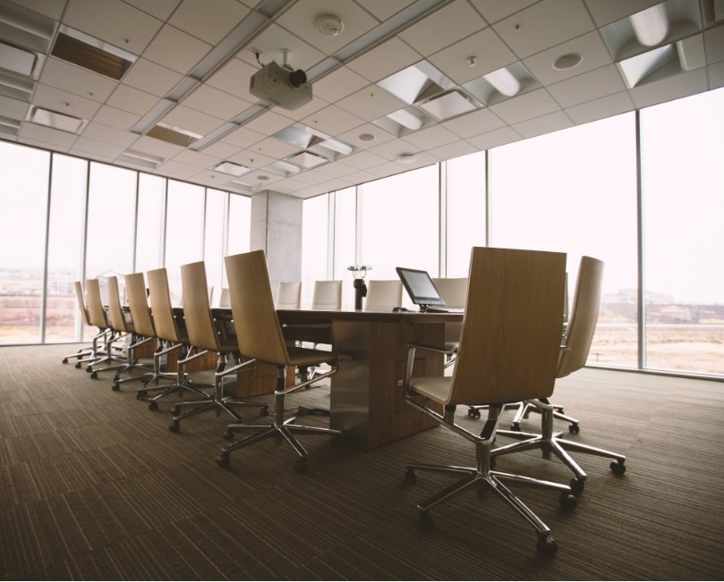 Západ by dnes mohl přijít s novým kolem sankcí vůči Rusku, futures jsou dnes smíšené