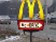 McDonald’s přiznává slábnoucí tržby. Konec hegemonie?