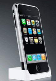 Apple zahájil prodej nové verze mobilního telefonu iPhone