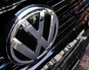 Volkswagen (+6 %) kreslí jasnou elektrickou budoucnost