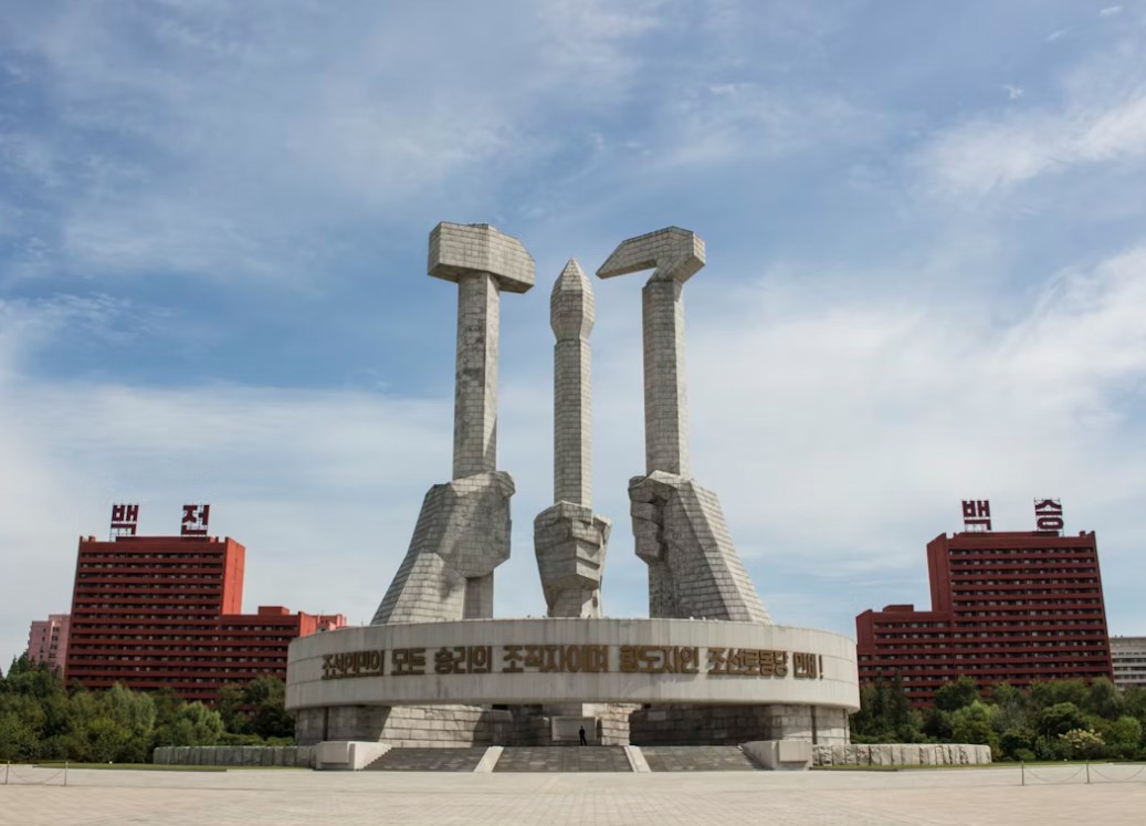 Víkendář: Forenzní ekonomie – co se děje v zemích, jako Severní Korea?