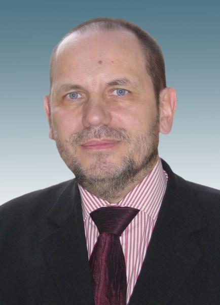 Online rozhovor nejen o vývoji globální ekonomiky, české koruně a regulaci s ředitelem IES FSV UK Michalem Mejstříkem