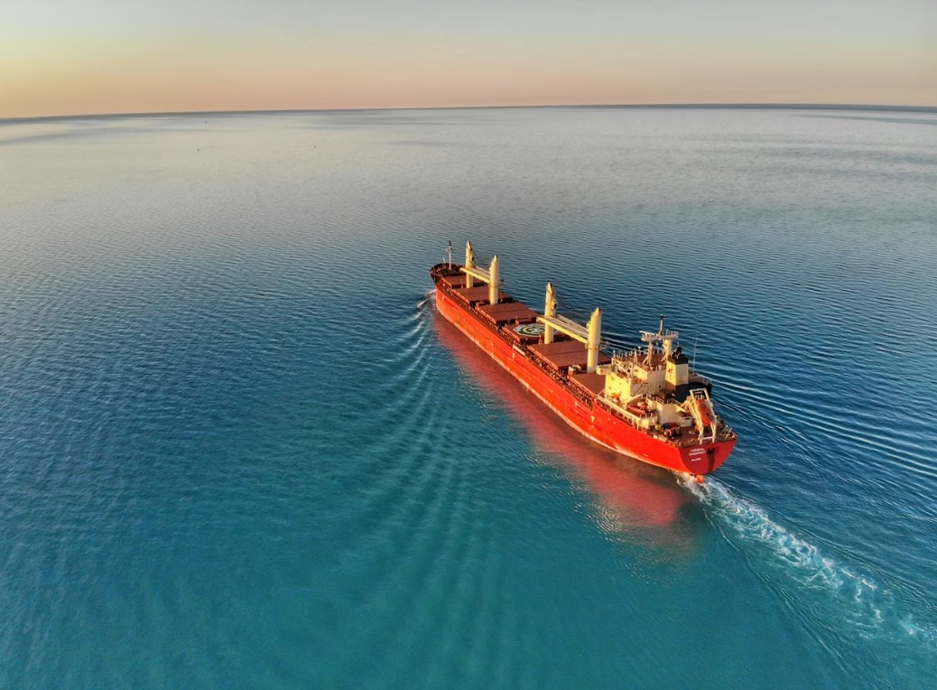 EU ukončí dovoz ruského plynu do roku 2027. Maďarsko a Slovensko přehlasovány