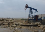Exxon a Chevron chtějí po 25 letech opustit Ázerbájdžán