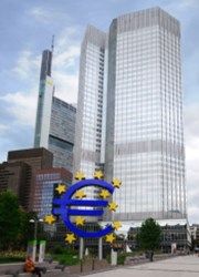 Rozbřesk: Týden ve znamení mistrovství světa, Fedu i ECB…