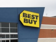 Maloobchodník Best Buy příjemně překvapil ziskem, tržbami nikoli a čeká slabší marže. Akcie -9 %