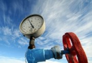 Chladné jaro zachraňuje Gazprom. Ceny spotového plynu letí nahoru