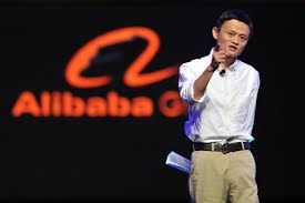 Šéf Alibaby Jack Ma je s 25 miliardami USD nejbohatším Číňanem