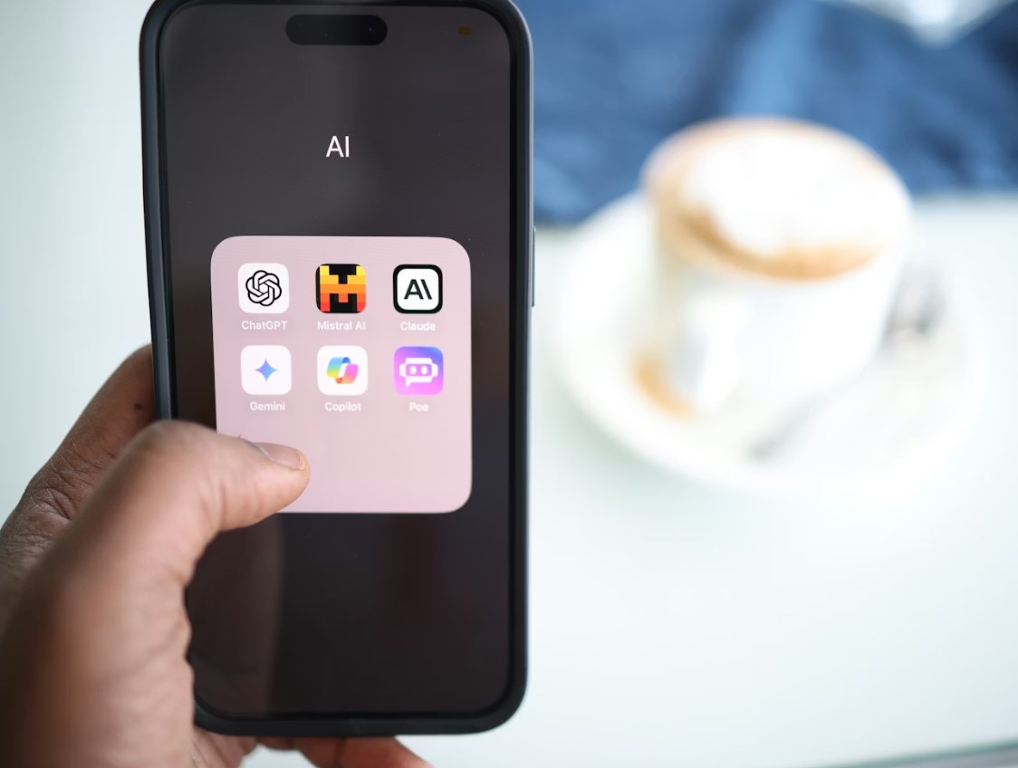 OpenAI, Google a Anthropic se spojují proti čínským kopiím svých AI modelů